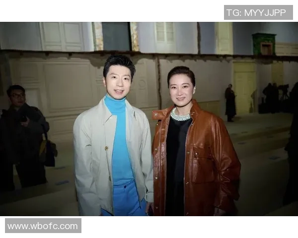 足球明星与娱乐圈巨星同框合影展现跨界魅力与友谊的精彩瞬间