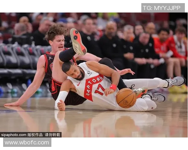 篮球明星米勒的传奇生涯与场上风采解析